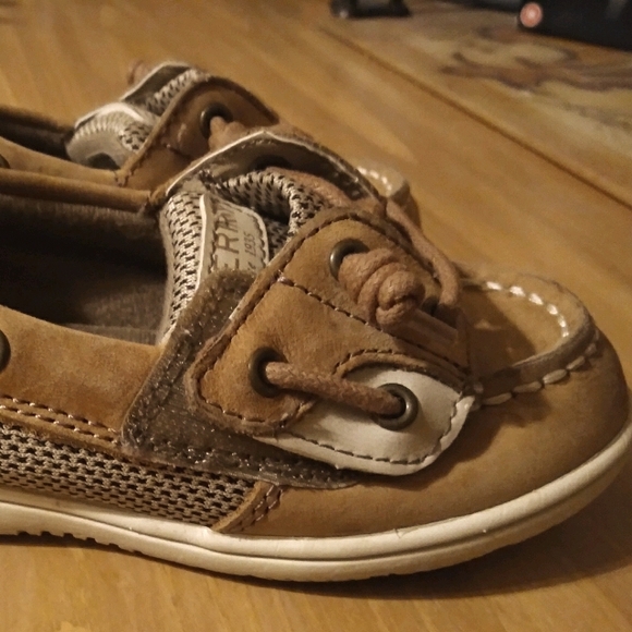 Shoreside JR Sperry Shoes - Picture 1 of 6
